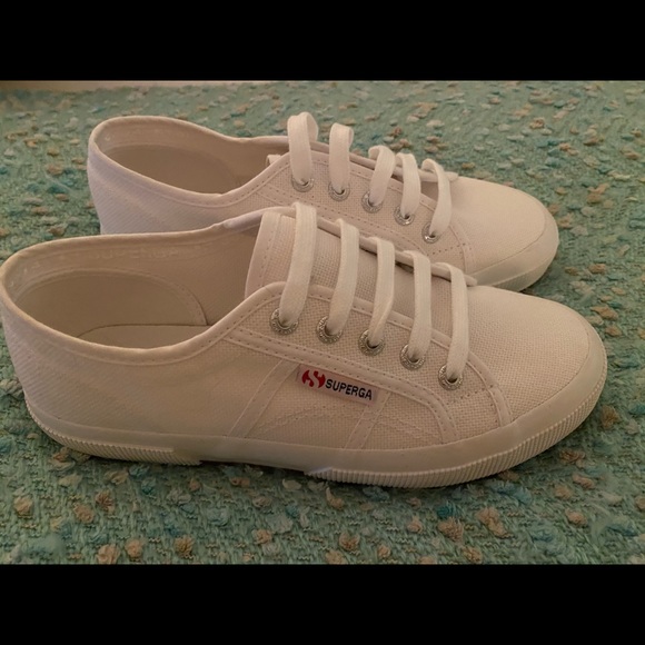 superga size 7